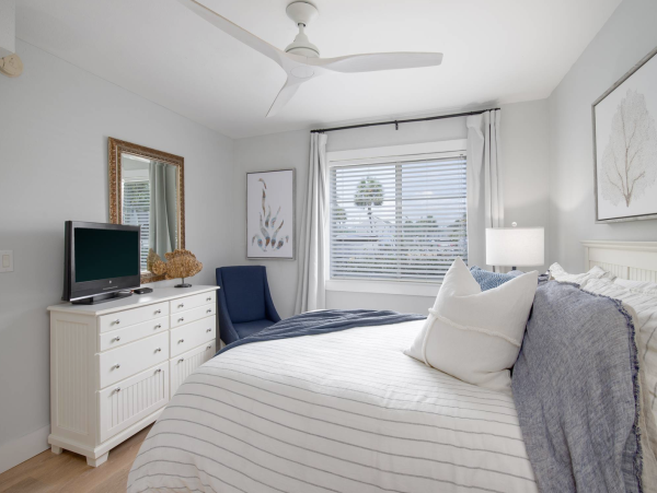 Oceanfront Townhome in Destins Gated Gulf Front South Bay Community